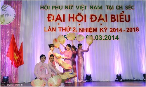 Đại hội Đại biểu lần thứ hai nhiệm kỳ 2014- 2018 Hội phụ nữ Việt Nam tại Cộng hòa Séc - ảnh 7